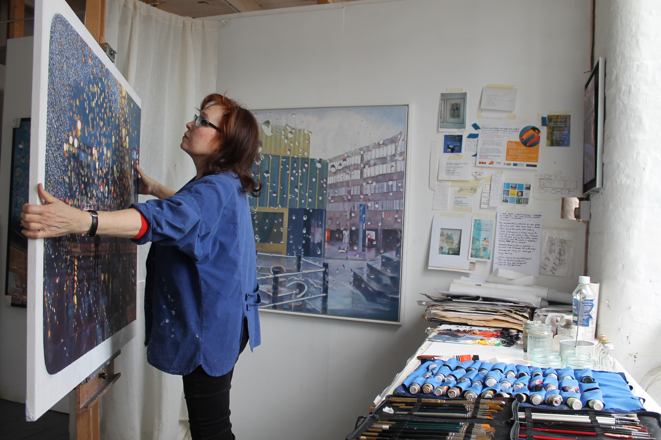 Rosemary Wels working in her studio